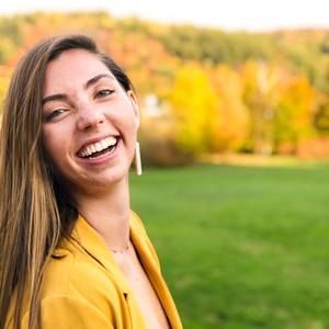 Meet your Posher, Emily